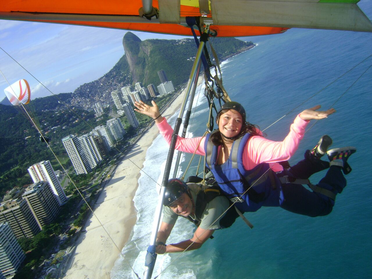 Tandem Hang Gliding in Rio Brazil
